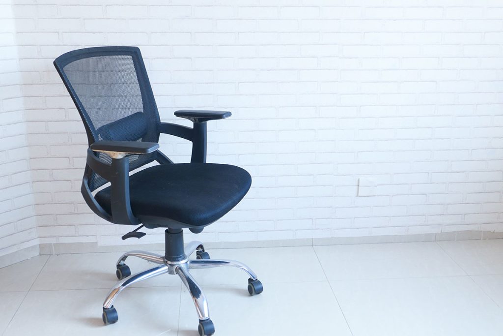 Guía de compra de sillas de oficina: base en estrella